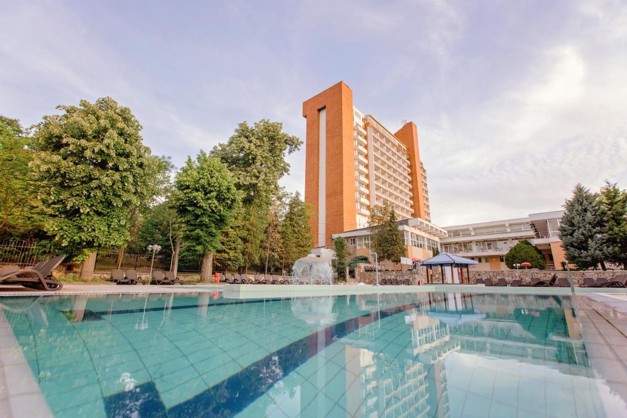 Hotel Termal Băile Felix Buitenkant foto