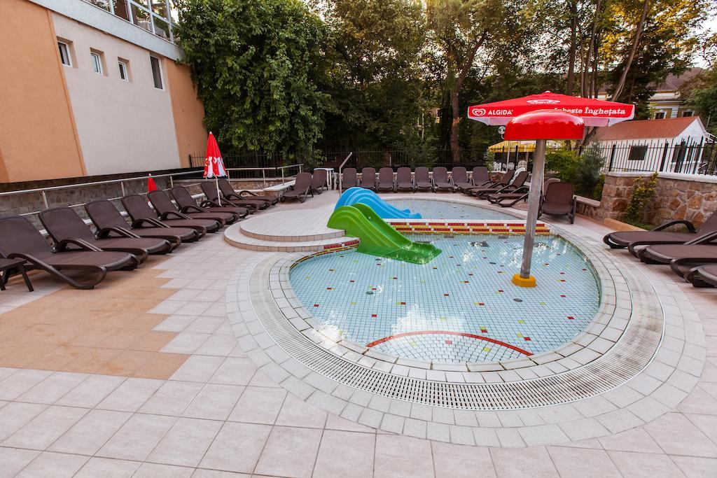 Hotel Termal Băile Felix Buitenkant foto